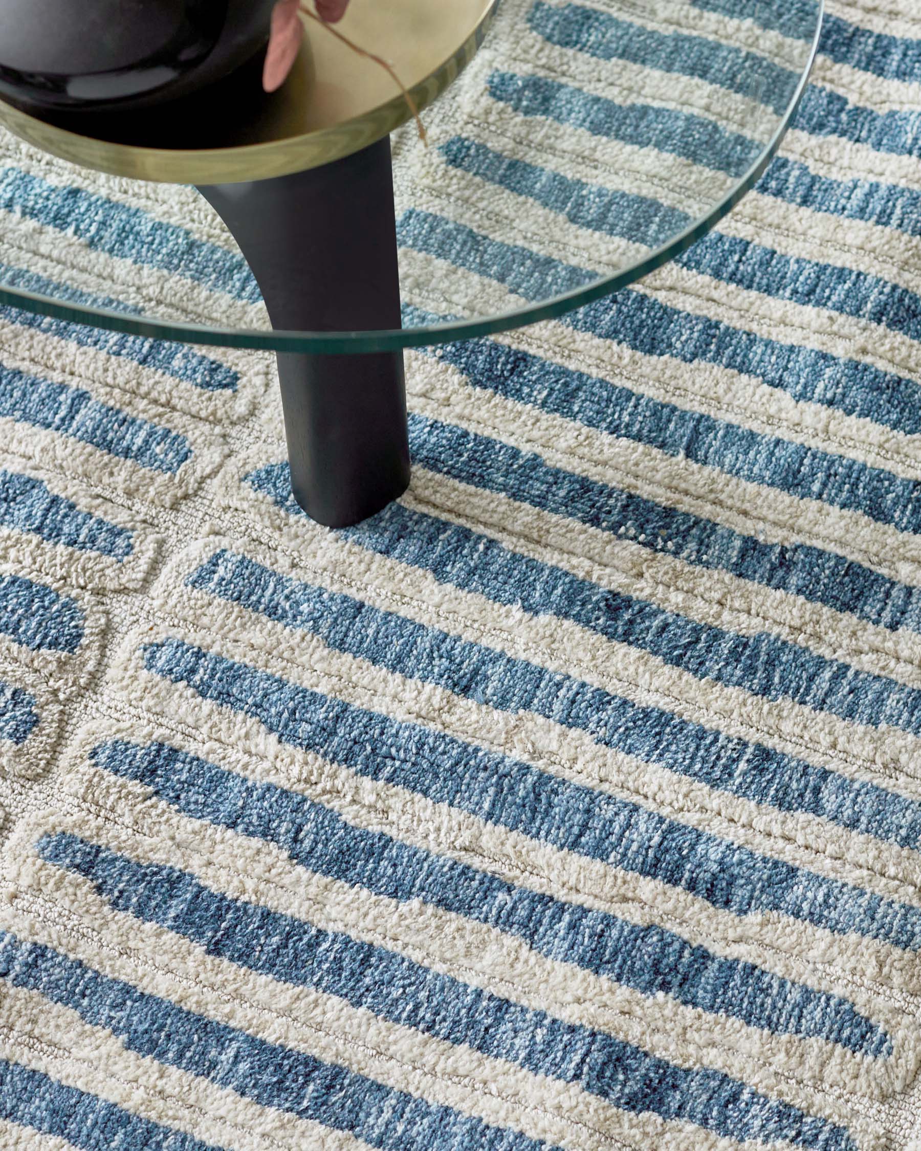 Raine cream and blue textured large rug - Image 2